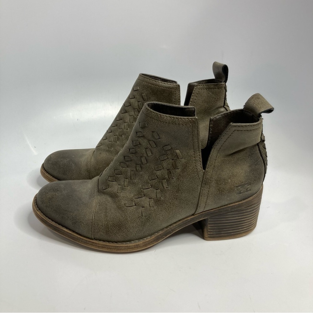 Billabong Faux Leather Ankle Boots Size 7 View 3